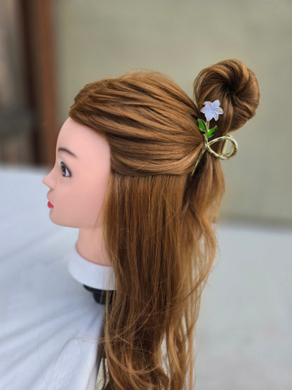 White Lily Claw Clip