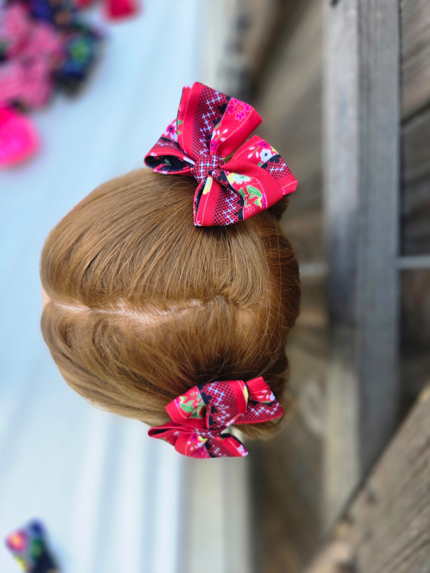 Red Floral Strip Bows