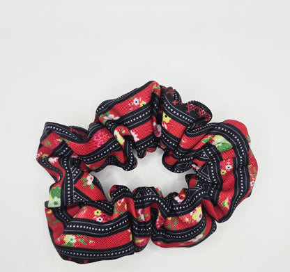 Patterned Sister Scrunchie 3