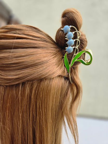 Lake Blue Flower Claw Clip